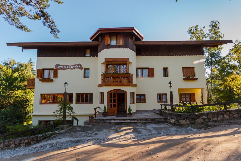 Hotel Las Cascadas La Cumbrecita Exterior photo